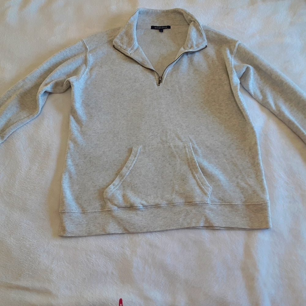 Sweat shirt